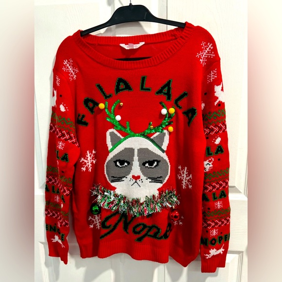 No Boundaries Sweaters - No Boundaries Ugly Christmas Sweater. Cat w/Jingle Bells. Size XXL (19). Red.